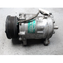 COMPRESSEUR AIR CONDITIONNE VOLKSWAGEN POLO 99-2001