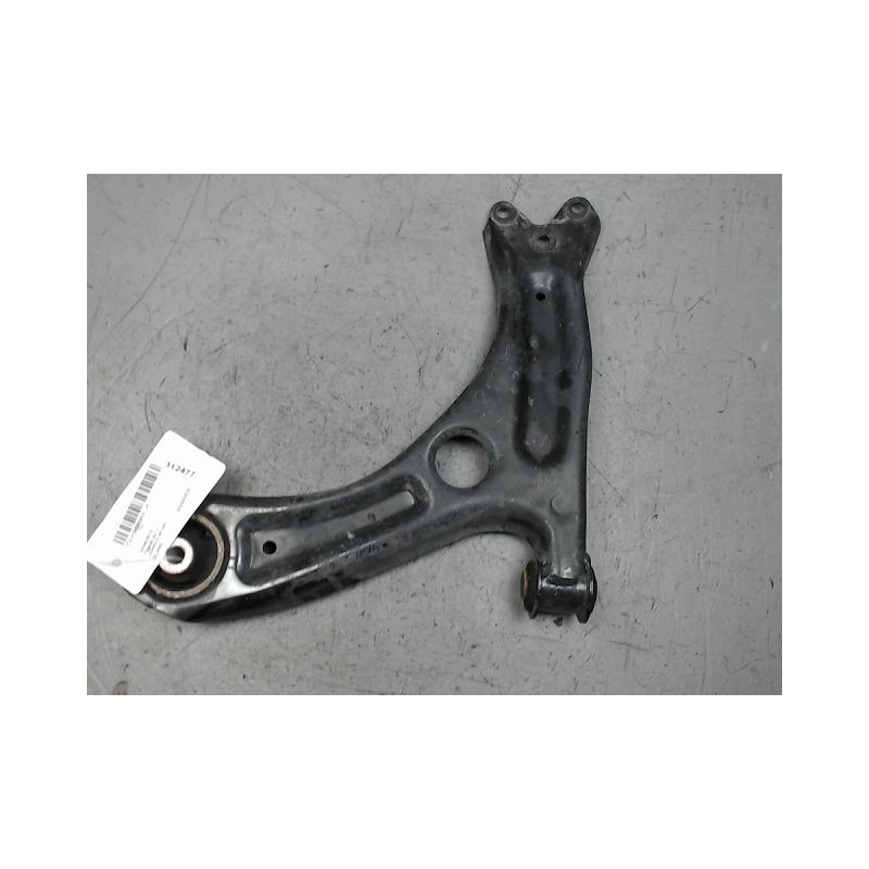 TRIANGLE INFERIEUR AVANT GAUCHE VOLKSWAGEN UP