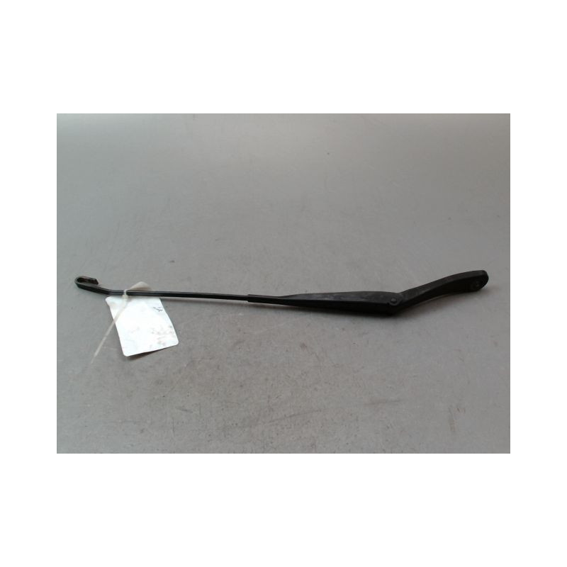 BRAS ESSUIE-GLACE AVANT DROIT DACIA SANDERO I 2008-2012