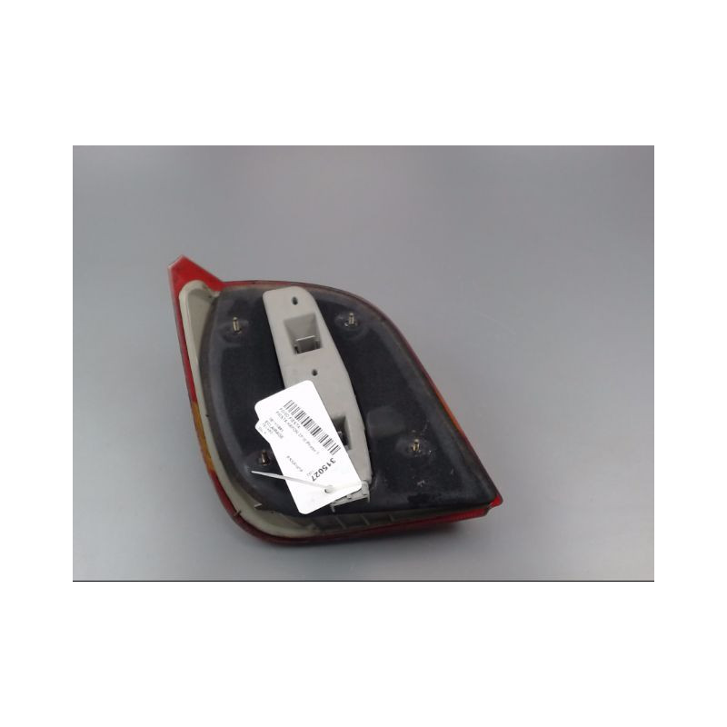 FEU ARRIERE DROIT FORD FIESTA III Phase 1 1989-1994