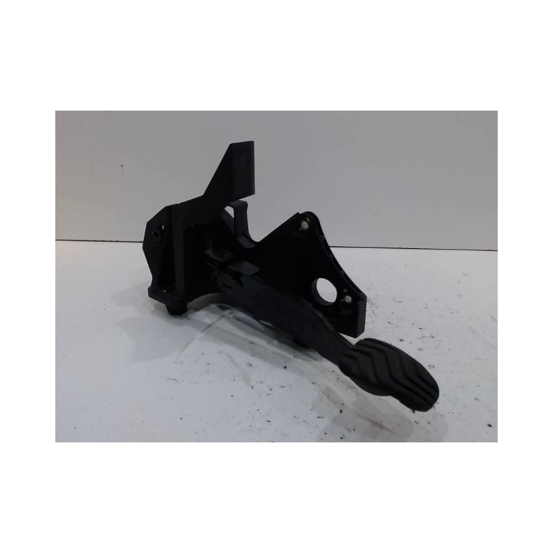 PEDALE DE FREIN RENAULT CLIO