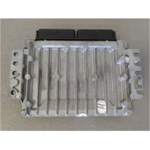 CALCULATEUR MOTEUR RENAULT CLIO