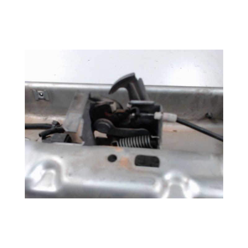 FACE AVANT VOLVO S40