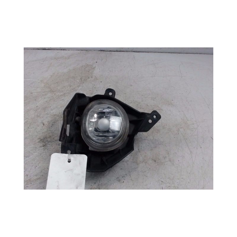 PHARE ANTIBROUILLARD AVANT DROIT MAZDA MAZDA 2