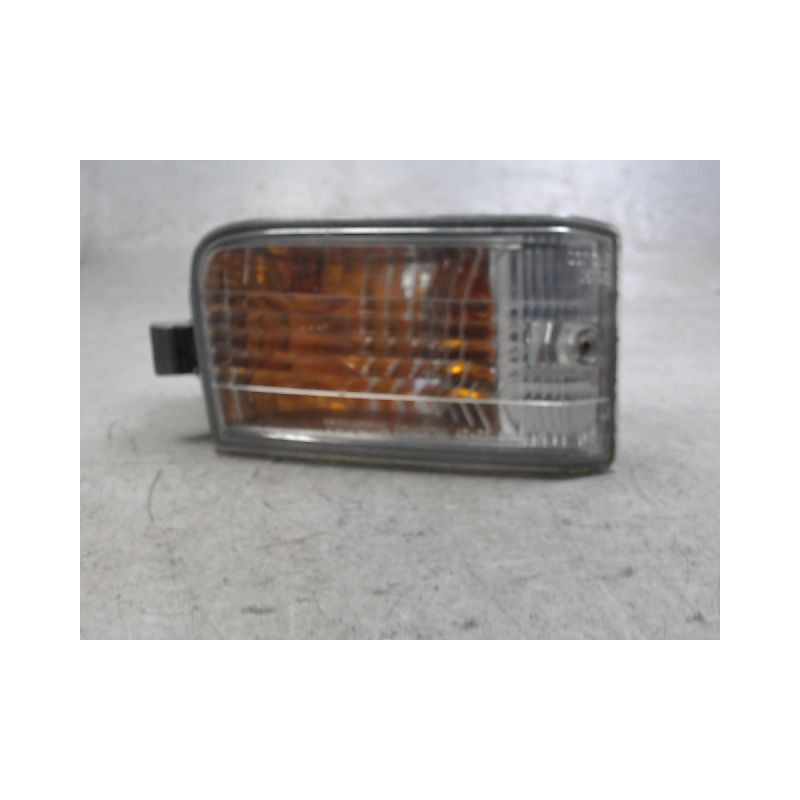 CLIGNOTANT DROIT TOYOTA RAV4 2000-