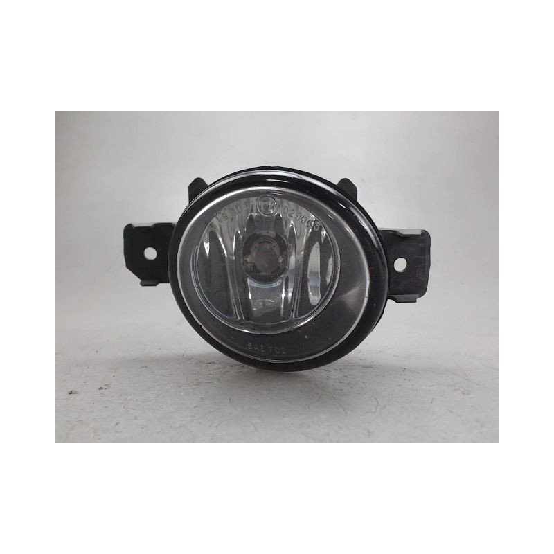 PHARE ANTIBROUILLARD AVANT DROIT RENAULT CLIO