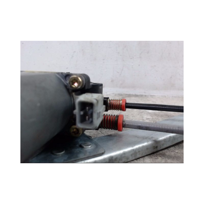 MECANISME+MOTEUR LEVE-GLACE AVANT DROIT CITROEN XSARA -2000
