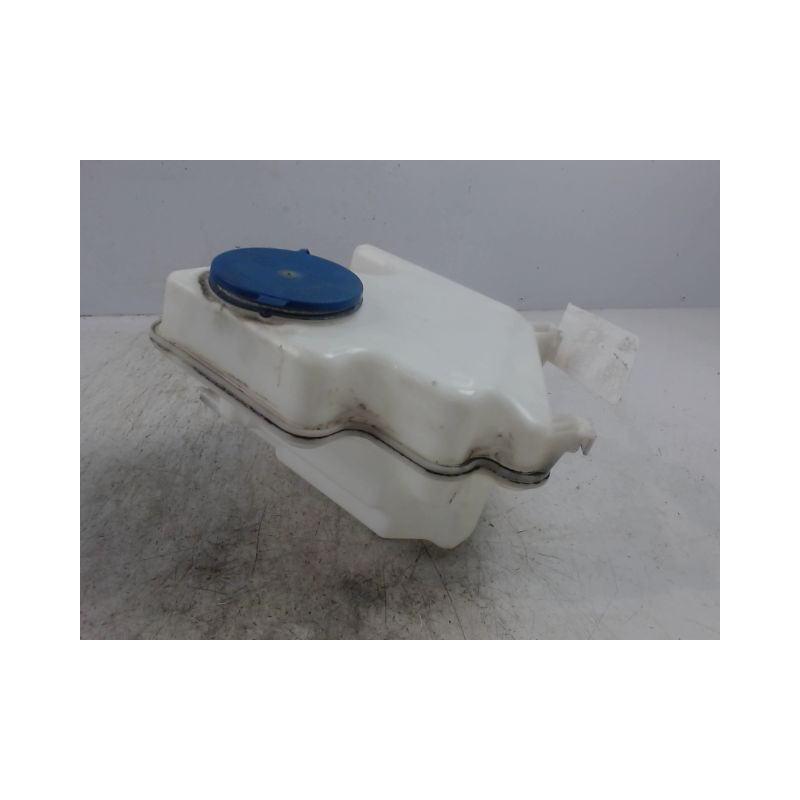 RESERVOIR LAVE-GLACE AVANT MERCEDES CLASSE B 2008-