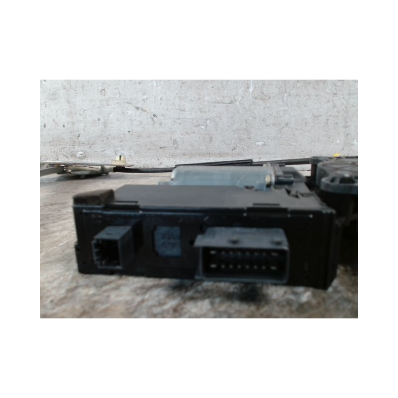 MECANISME+MOTEUR LEVE-GLACE AVANT DROIT PEUGEOT 307 2001-2005