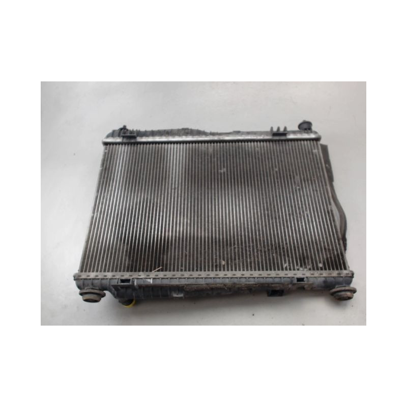 RADIATEUR FORD FIESTA