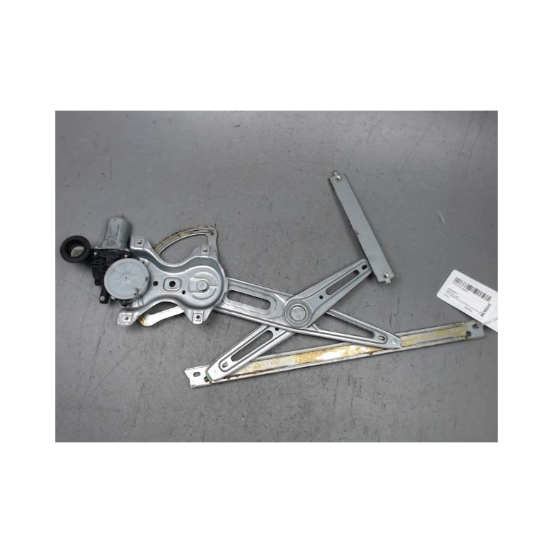MECANISME+MOTEUR LEVE-GLACE AVANT DROIT TOYOTA YARIS