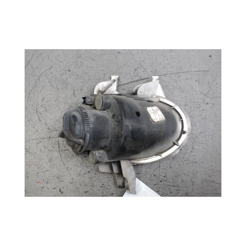 PHARE ANTIBROUILLARD AVANT GAUCHE PEUGEOT 206 3P