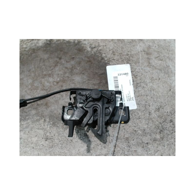 SERRURE CAPOT DACIA SANDERO 2008-
