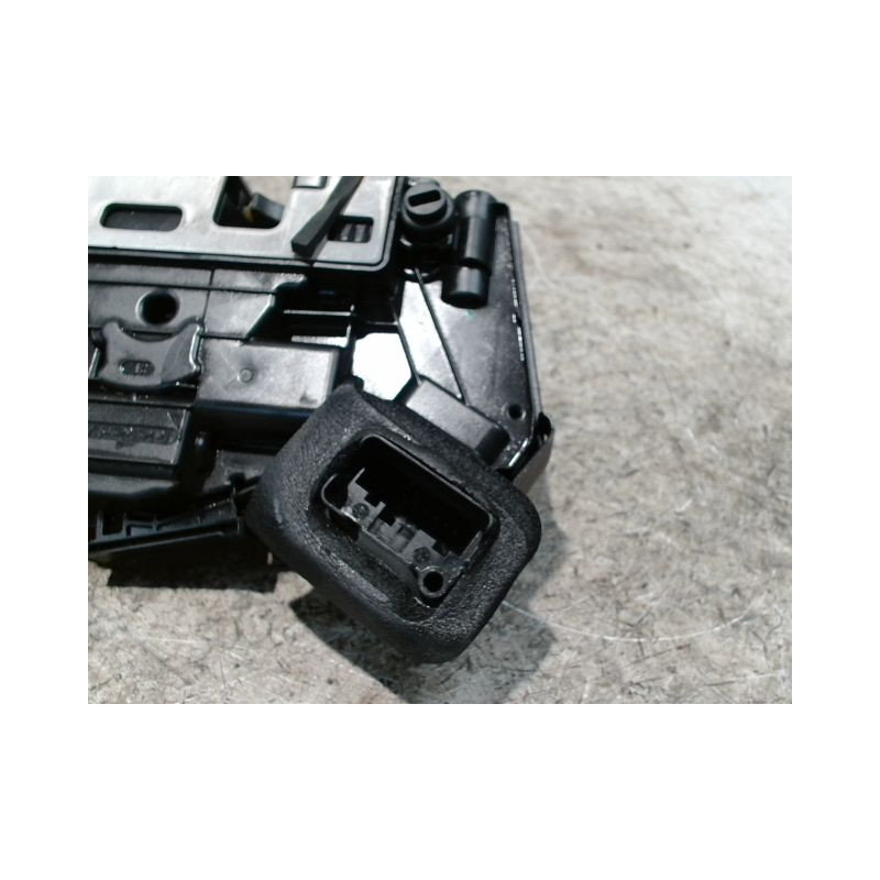 SYSTEME CONDAMNATION ARRIERE GAUCHE VOLKSWAGEN POLO 2009-