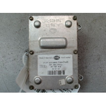 BOITIER XENON PHARE DROIT AUDI A8 2002-2007