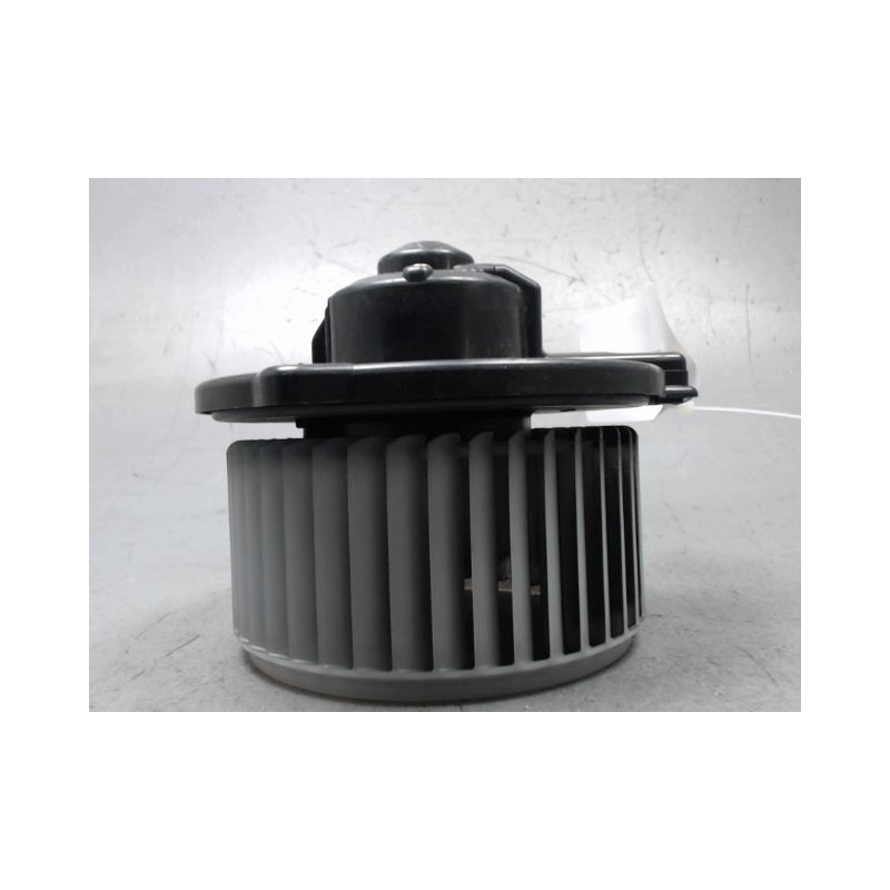 MOTEUR VENTILATEUR CHAUFFAGE TOYOTA RAV4 2000-