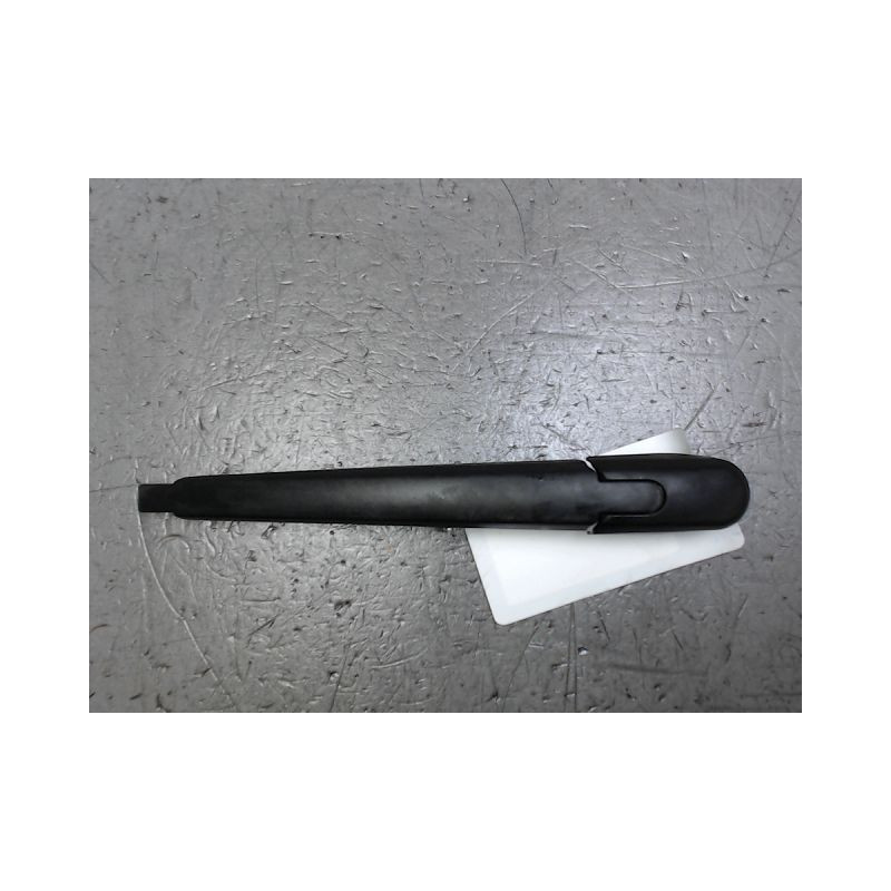 BRAS ESSUIE-GLACE ARRIERE TOYOTA RAV4 2000-