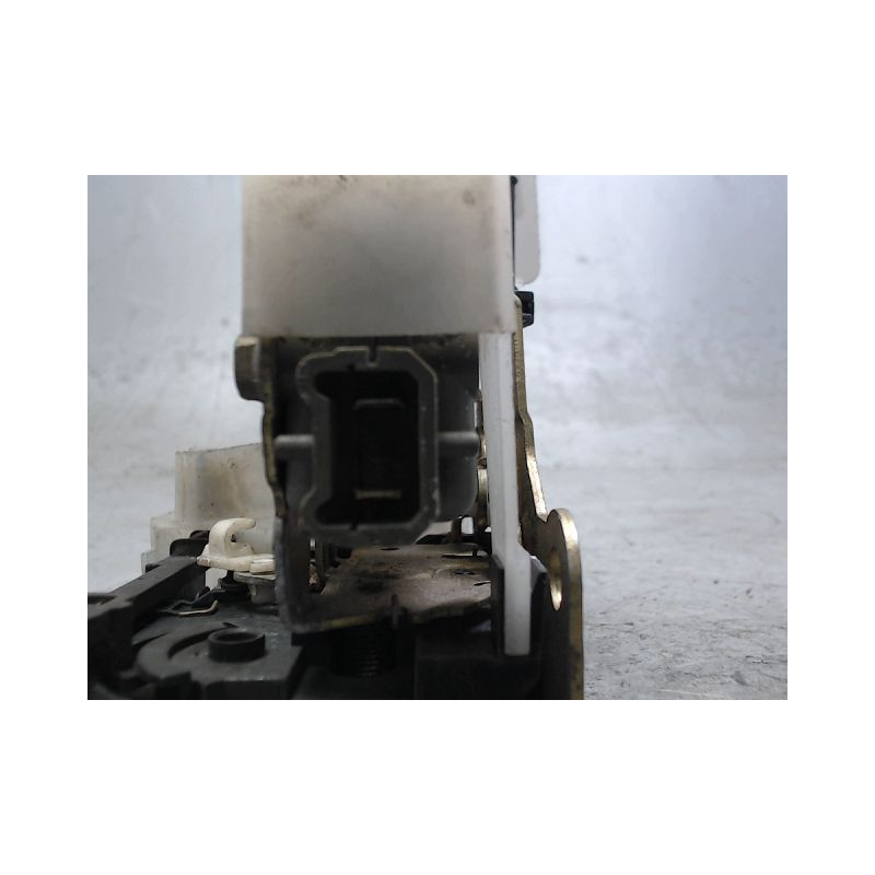 SYSTEME CONDAMNATION AVANT DROIT RENAULT CLIO II PH.1 98-2001
