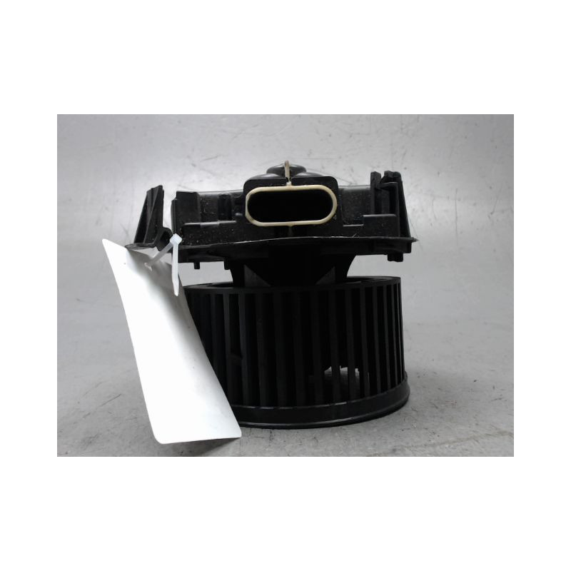 MOTEUR VENTILATEUR CHAUFFAGE RENAULT CLIO III 2009-