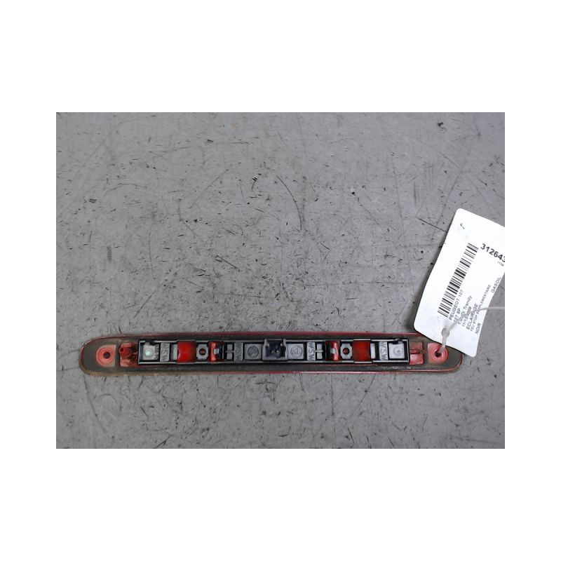 FEUX STOP SUPPLEMENTAIRE PEUGEOT 107 5P