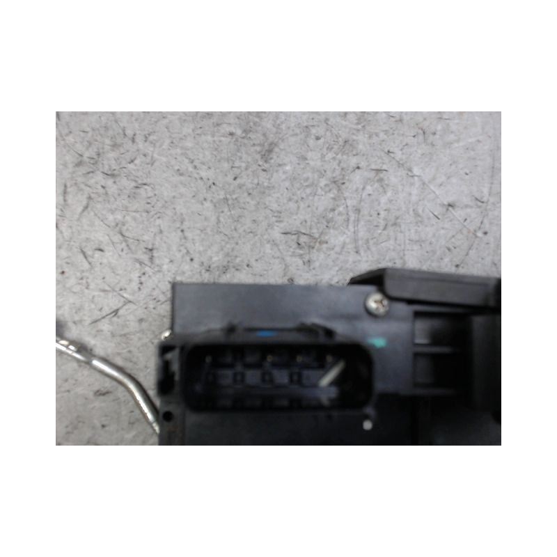SYSTEME CONDAMNATION ARRIERE GAUCHE FORD FIESTA 02 -05