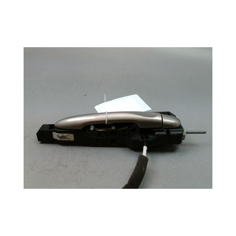 POIGNEE EXTERIEURE PORTE ARRIERE DROIT RENAULT CAPTUR Phase 1 2013-...