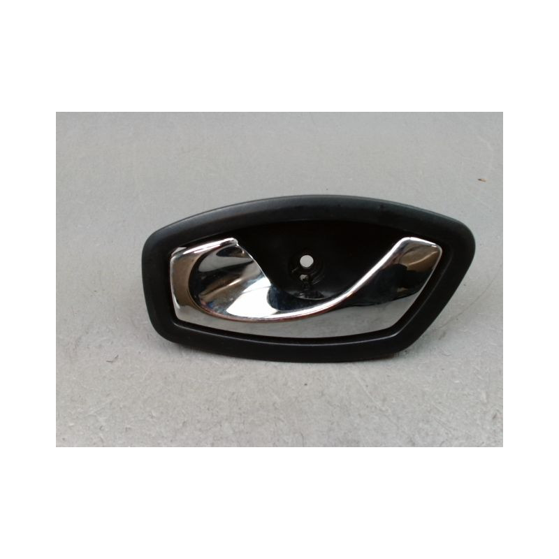 POIGNEE INTERIEURE PORTE AVANT GAUCHE RENAULT CLIO IV Phase 1 2012-...