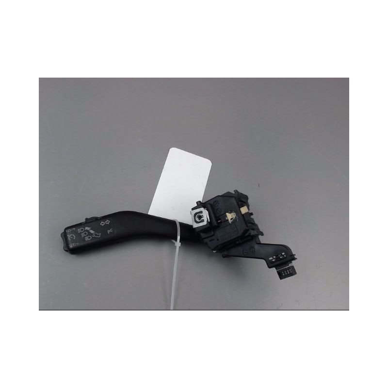 COMMANDE ECLAIRAGE VOLKSWAGEN GOLF VI (1K) 2008-2013
