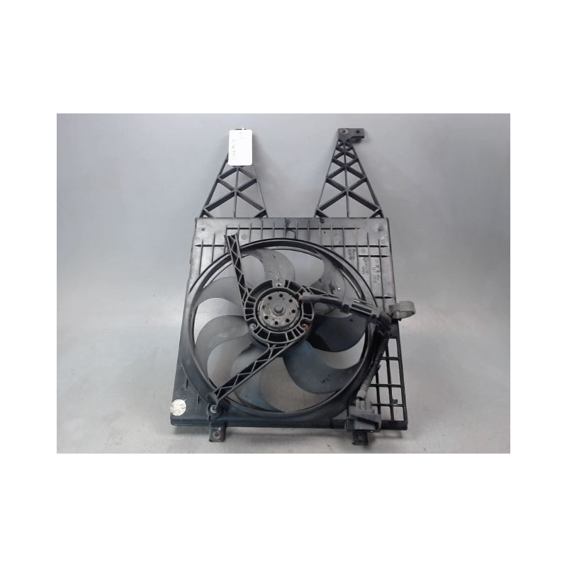SUPPORT DE VENTILATEUR VOLKSWAGEN GOLF IV 98-2004