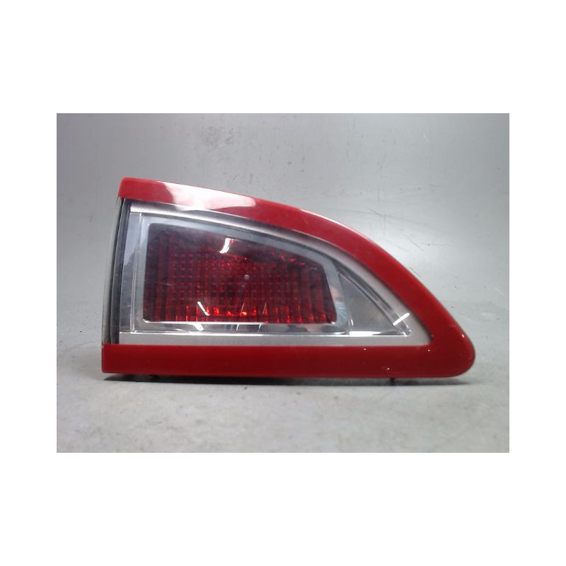 FEU ARRIERE INTERIEUR GAUCHE RENAULT MEGANE