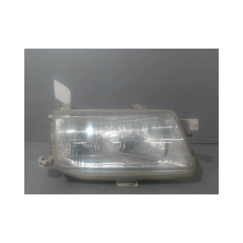 PHARE DROIT OPEL ASTRA BREAK -94