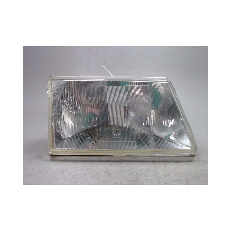 PHARE DROIT PEUGEOT 309 89-93