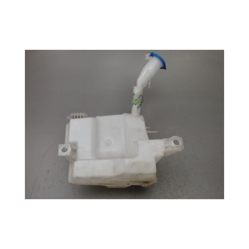 RESERVOIR LAVE-GLACE AVANT FORD FOCUS