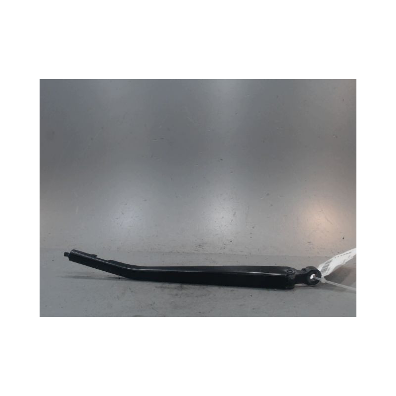 BRAS ESSUIE-GLACE ARRIERE B.M.W. SERIE 1