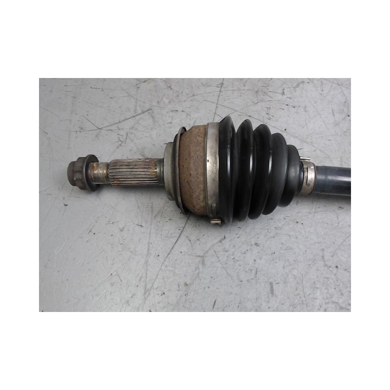 TRANSMISSION AVANT DROIT TOYOTA YARIS 1.4 D 