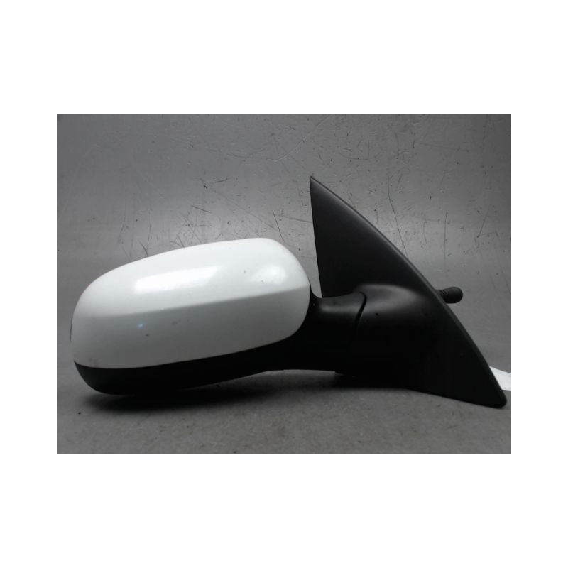 RETROVISEUR EXTERIEUR DROIT OPEL CORSA 2000-8.2003