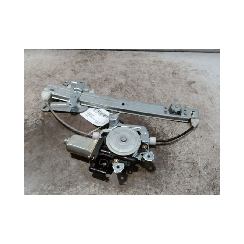 MECANISME+MOTEUR LEVE-GLACE ARRIERE DROIT NISSAN X-TRAIL