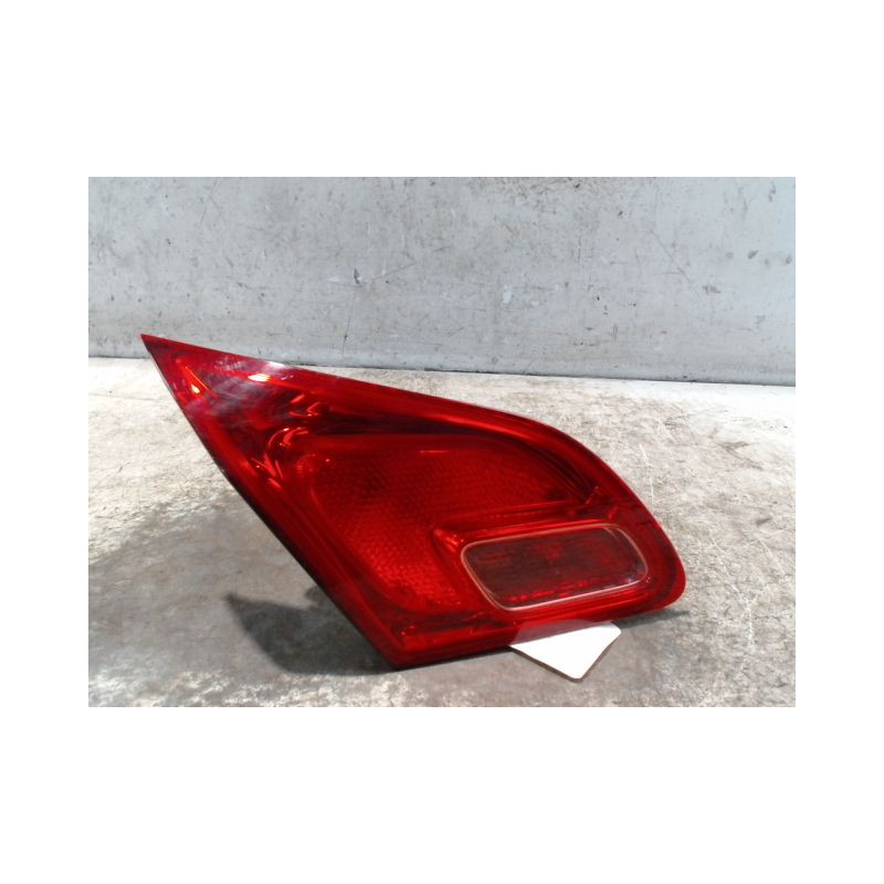 FEU ARRIERE INTERIEUR GAUCHE OPEL ASTRA 2004-