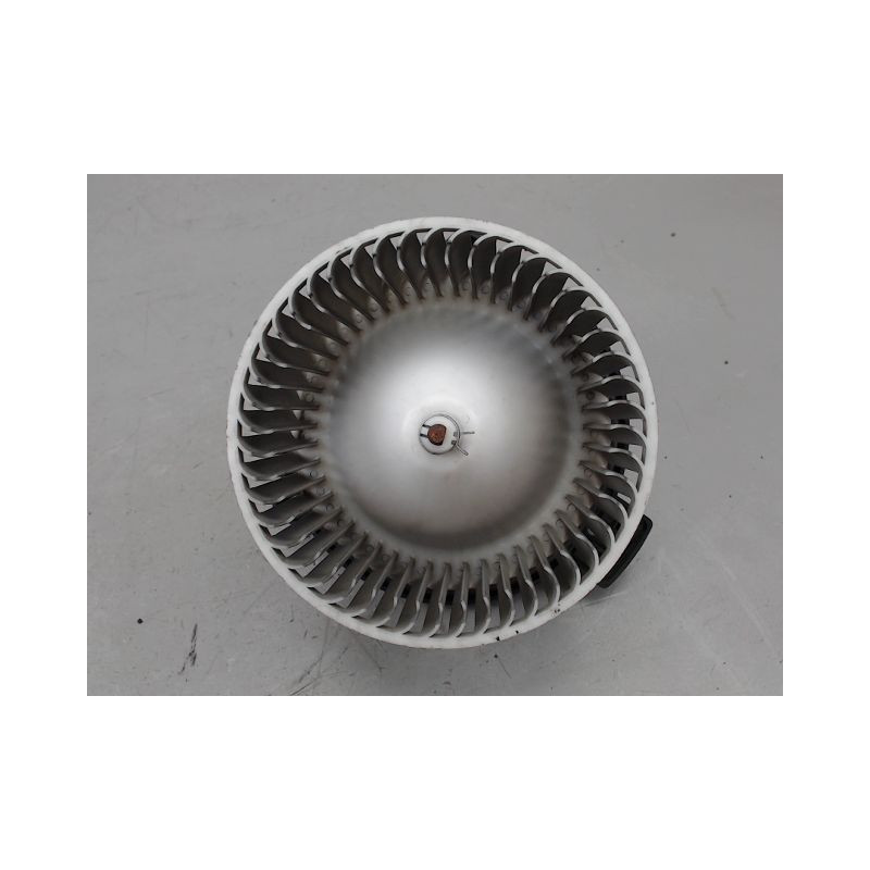 MOTEUR VENTILATEUR CHAUFFAGE MAZDA 6