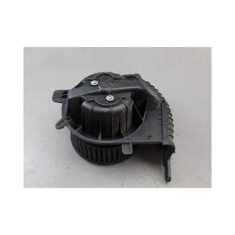 MOTEUR VENTILATEUR CHAUFFAGE RENAULT MEGANE