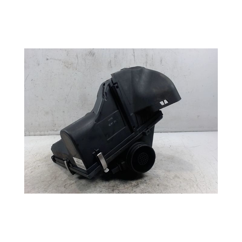 BOITIER FILTRE A AIR BMW SERIE 1