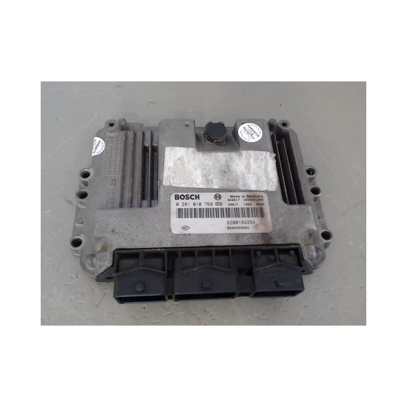 CALCULATEUR MOTEUR RENAULT MEGANE