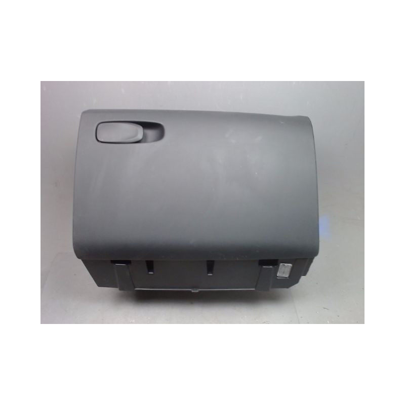 BOITE A GANTS VOLVO V40 2000-