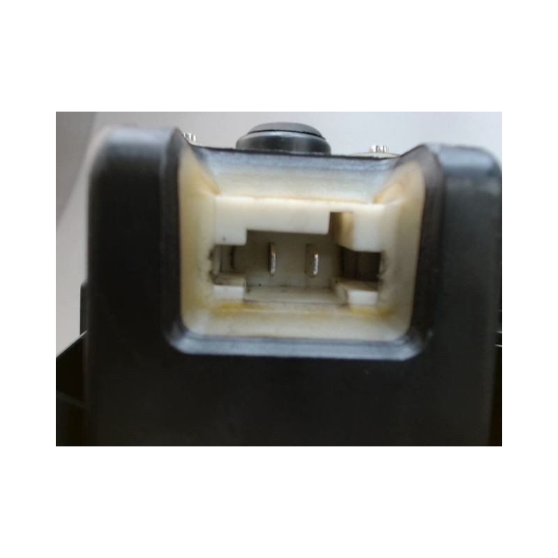 MOTEUR VENTILATEUR CHAUFFAGE OPEL CORSA