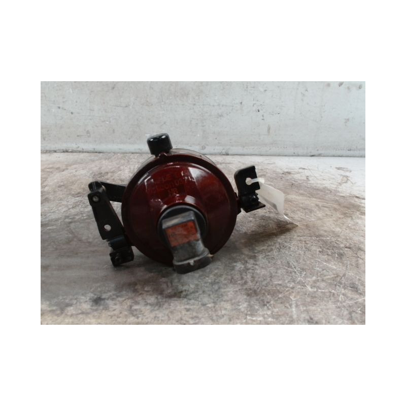 PHARE ANTIBROUILLARD AVANT DROIT FORD FOCUS SW
