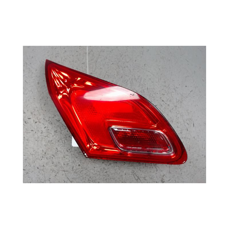 FEU ARRIERE INTERIEUR GAUCHE OPEL ASTRA