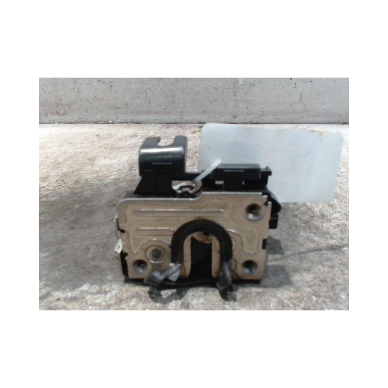 SYSTEME CONDAMNATION AVANT DROIT DACIA SANDERO 2008-