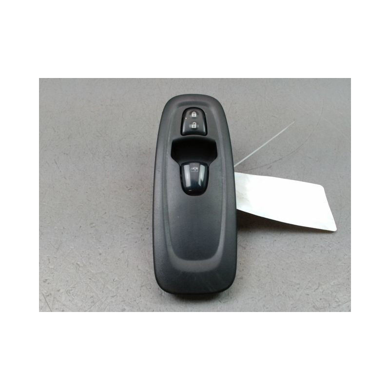 COMMANDE LEVE-GLACE PORTE AVD RENAULT KADJAR BREAK 2015-...