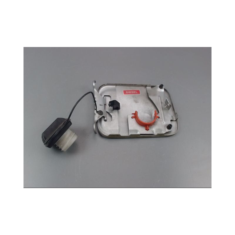 VOLET DE TRAPPE CARBURANT NISSAN TERRANO BREAK II Phase 4 2002-2008