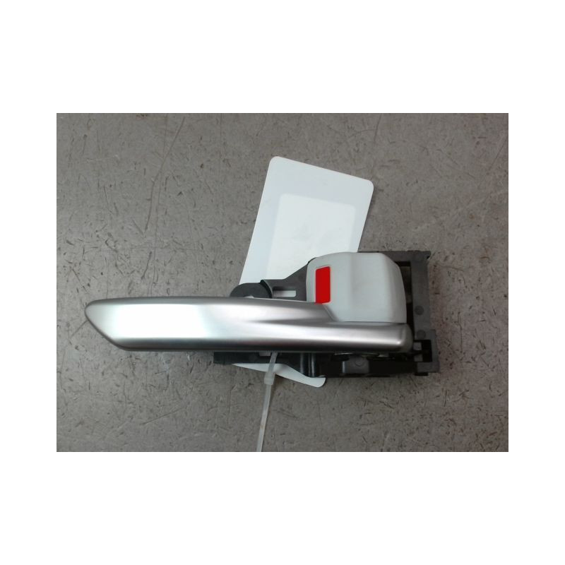 POIGNEE INTERIEURE PORTE ARRIERE DROIT TOYOTA COROLLA 2004-